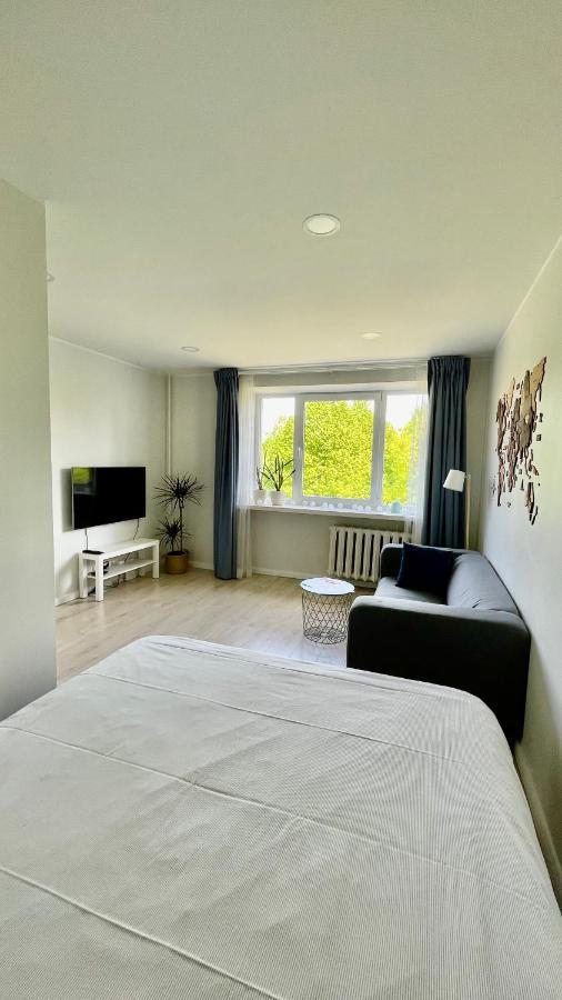 Studio apartment 2 Pärnu Extérieur photo