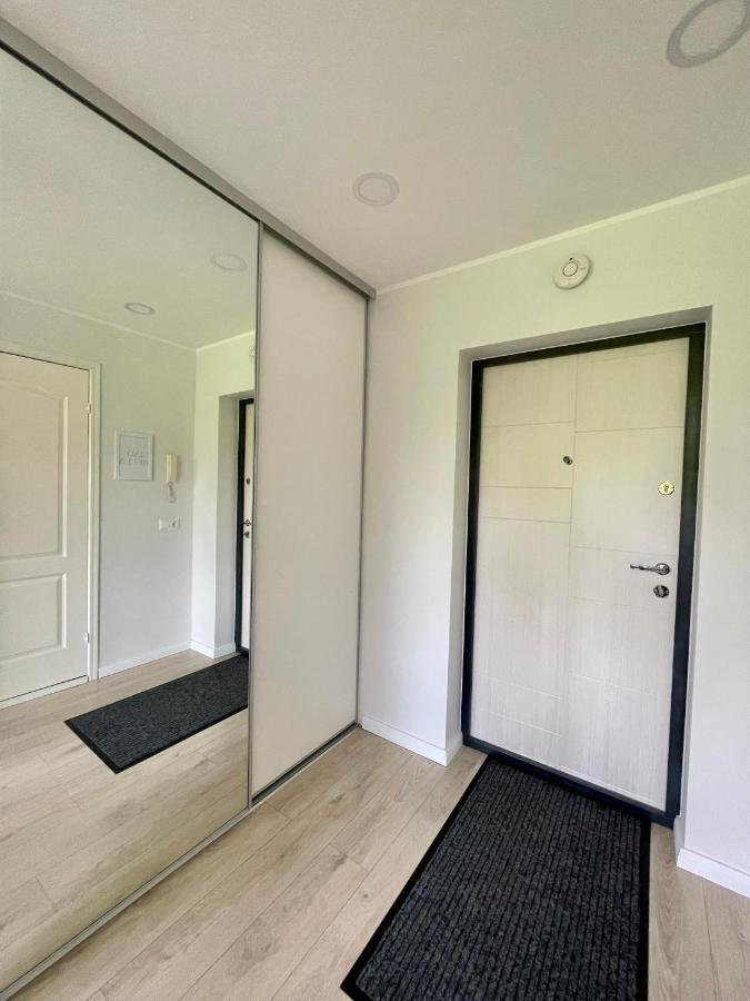Studio apartment 2 Pärnu Extérieur photo