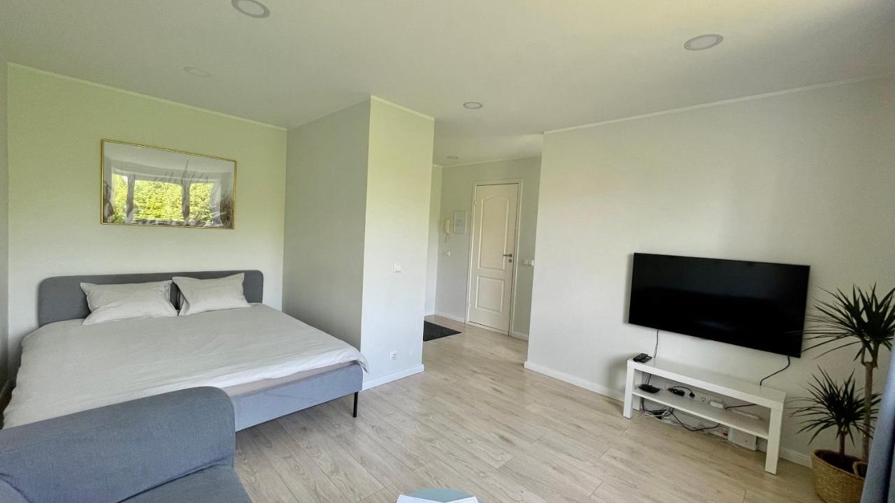 Studio apartment 2 Pärnu Extérieur photo